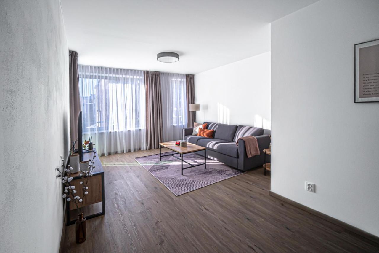 Grunt Apartments Mladá Boleslav Dış mekan fotoğraf